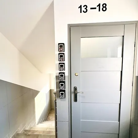 Bezplatny Dowoz Airnest24 Lotnisko Katowice-pyrzowice Hostel