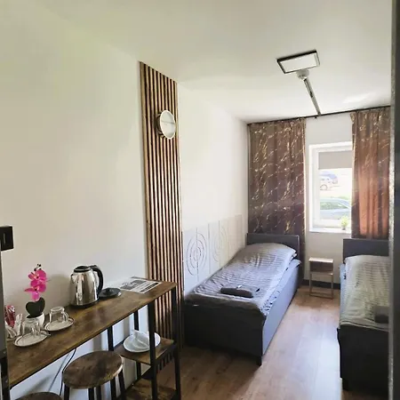 Bezplatny Dowoz Airnest24 Lotnisko Katowice-pyrzowice * Saczow