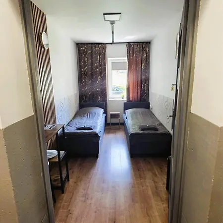 Bezplatny Dowoz Airnest24 Lotnisko Katowice-pyrzowice * Saczow